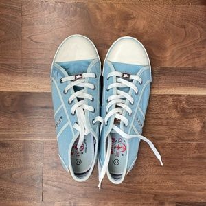 Womens Mustang Powder Blue Low-Top Sneakers Size 10.5